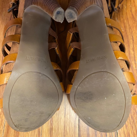 Nine West gladiator heels, Sz: 6.5, light brown - Picture 5 of 6